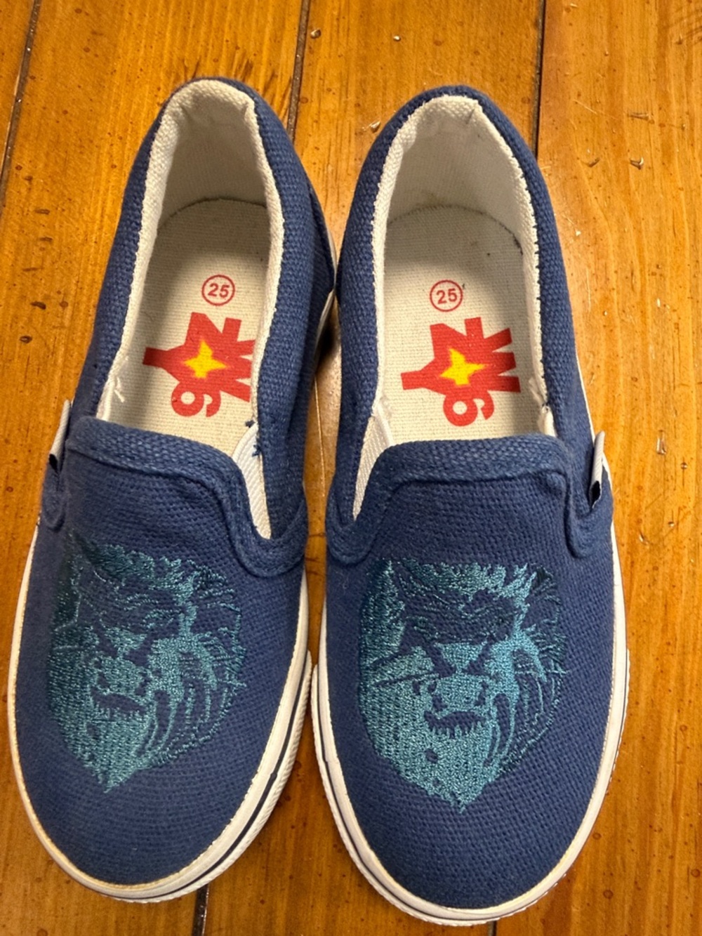 Children's Navy Slip-On Sneakers with Teal Lion Motif